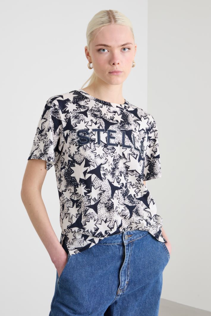 Camiseta con bordado Intrend - 4