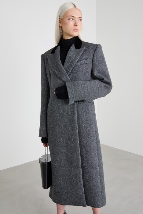 Cappotto in chevron con spalline