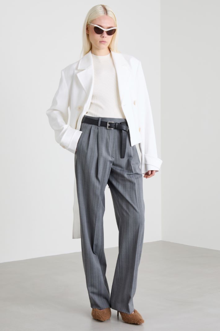 Double-breasted short jacket Intrend - 3