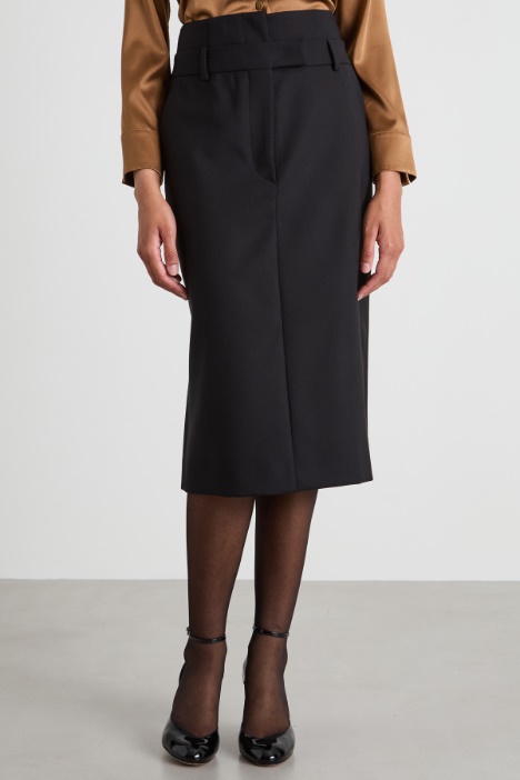 Gonna a tubino con baschina