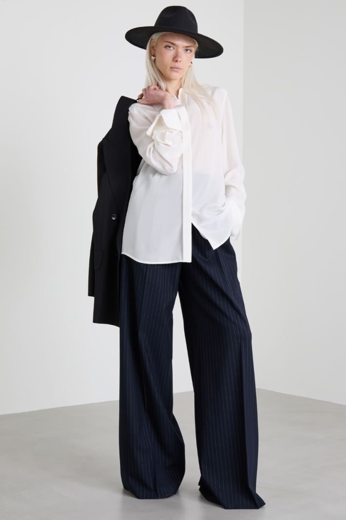 Shirt with folded cuffs Intrend - 3