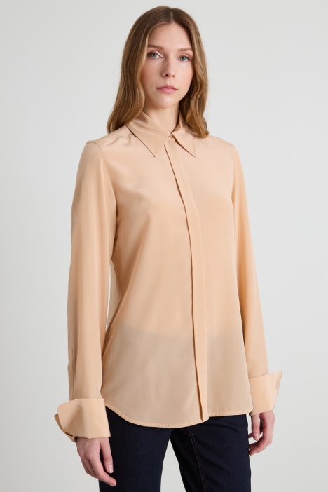 Shirt with folded cuffs Intrend