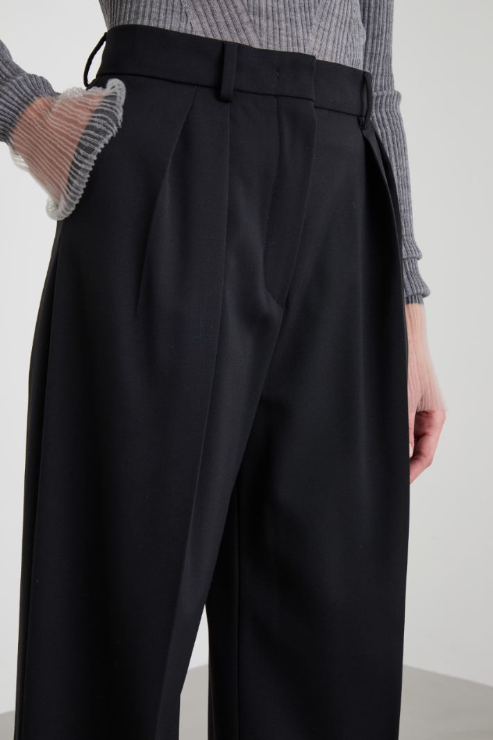 Pantaloni palazzo con doppia piega Intrend - 2