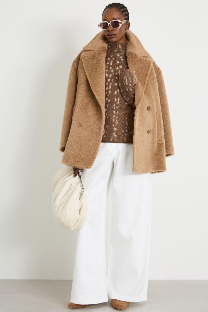 Oversized trousers in twill fabric Intrend