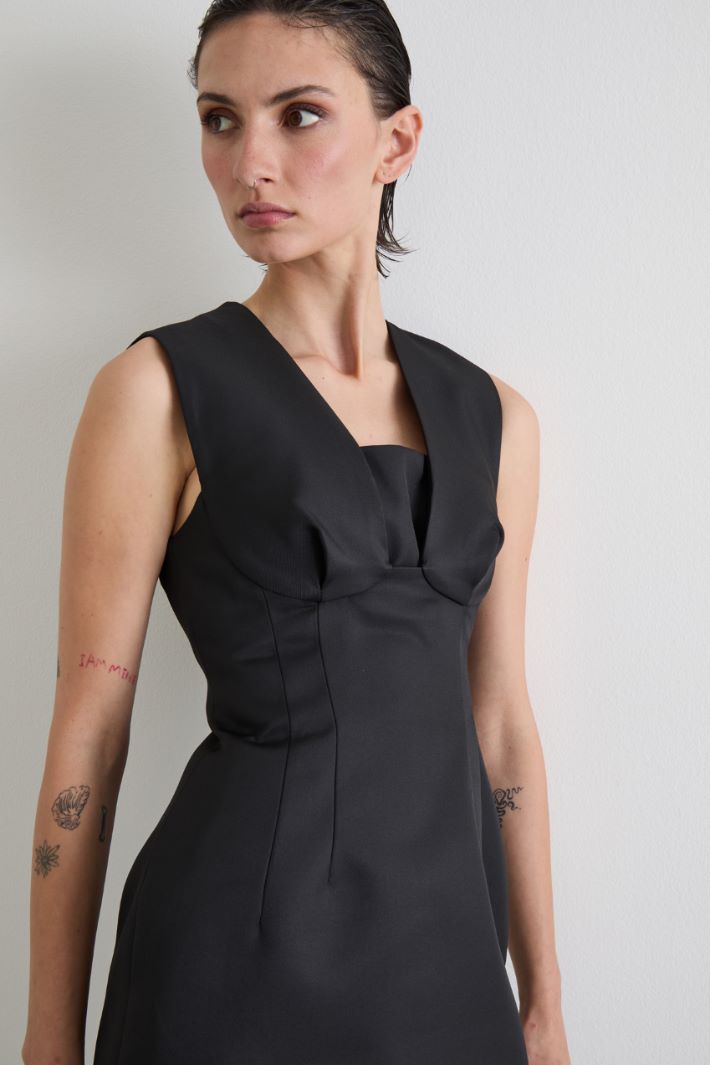 Sleeveless top with corset detail Intrend - 4