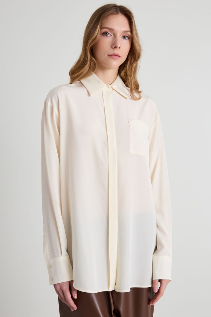 Oversized silk crepe shirt Intrend