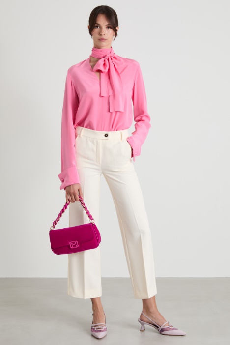 Sash-adorned silk blouse Intrend