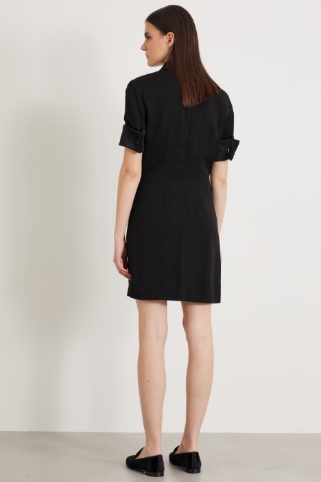 Mini abito a manica corta