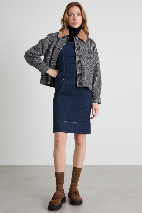 Sheath dress with ruffles Intrend
