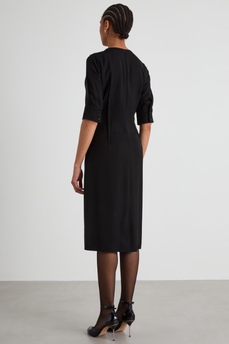 Vestido de satén lavado