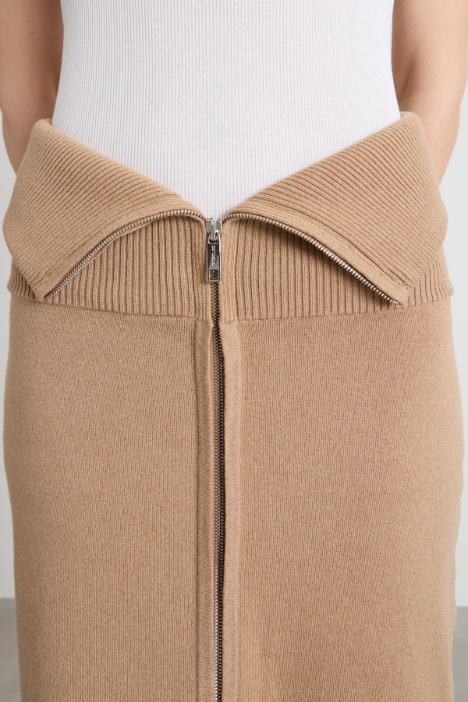 Falda de cintura alta con faldellín