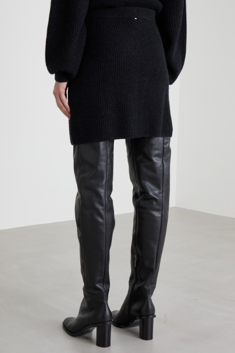 Minigonna in maglia a coste