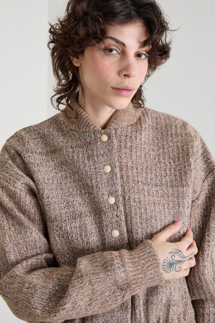 Bomber in maglia di lana gommata Intrend