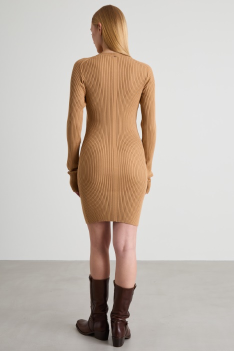 Abito in maglia a coste