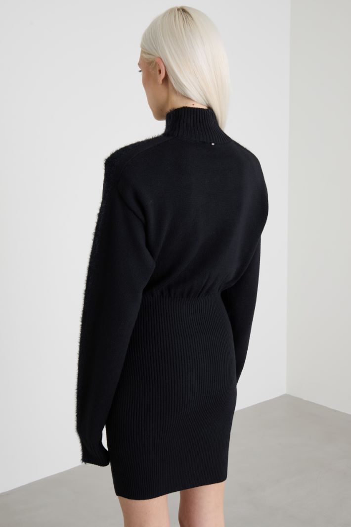 Fitted knit dress Intrend - 3
