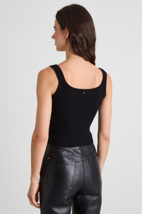 Canotta cropped a coste