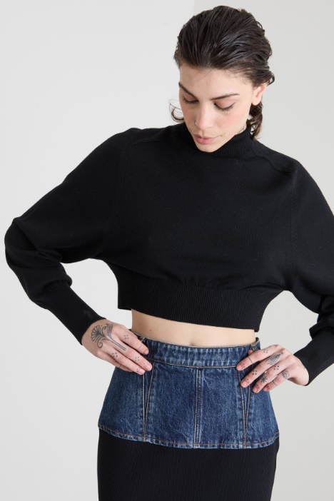 Dolcevita con maniche a sbuffo