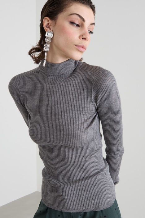 Dolcevita aderente a coste