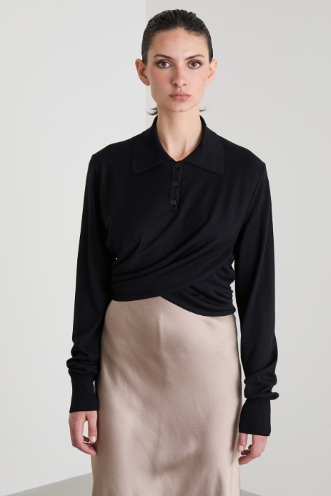 Crossed sweater Intrend