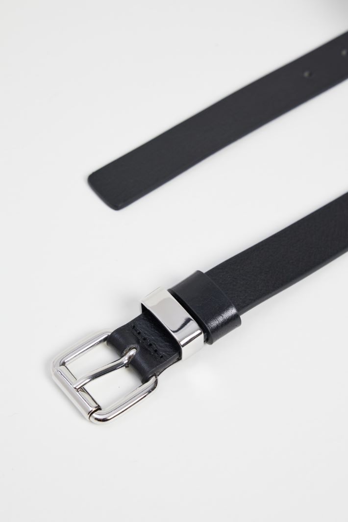 Shiny leather belt Intrend - 3