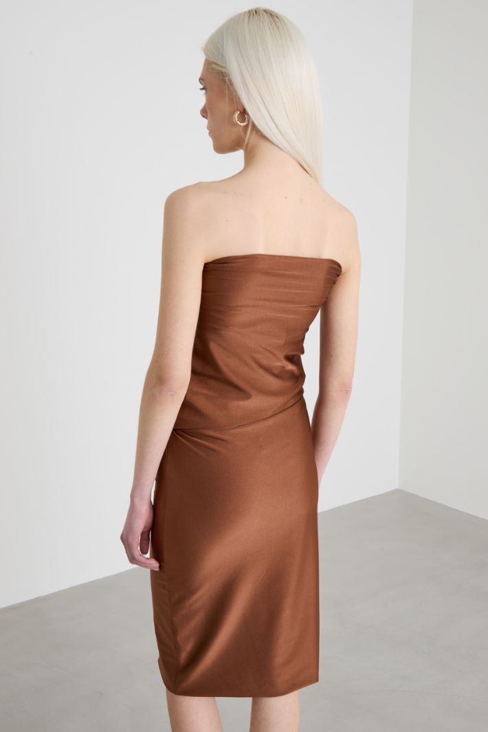 Slim-fit dress Intrend - 3