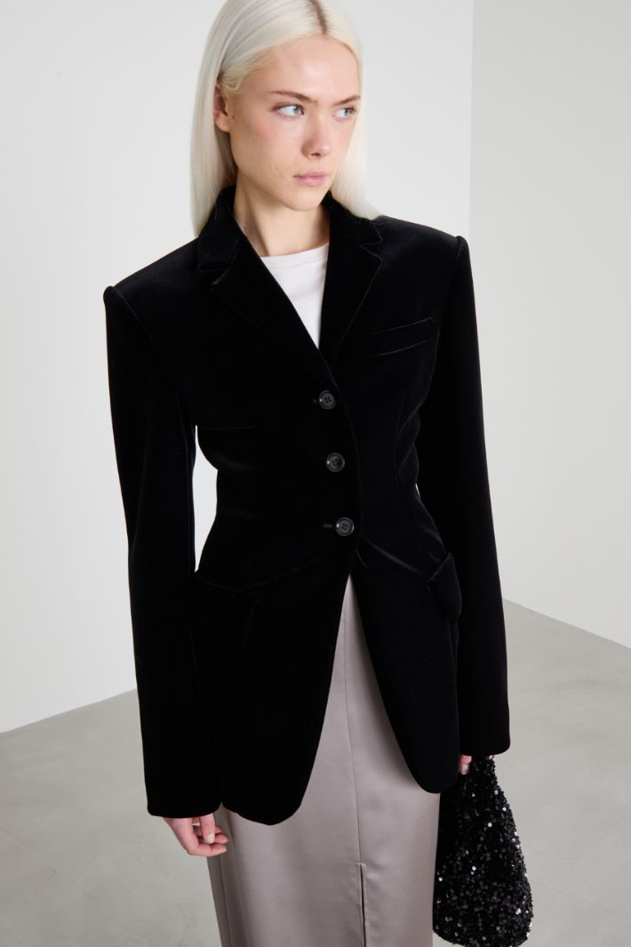 Blazer in velluto con spalline