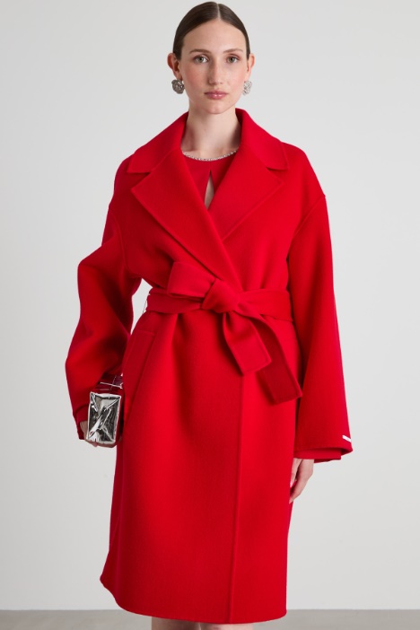 Cappotto doppiopetto con cintura