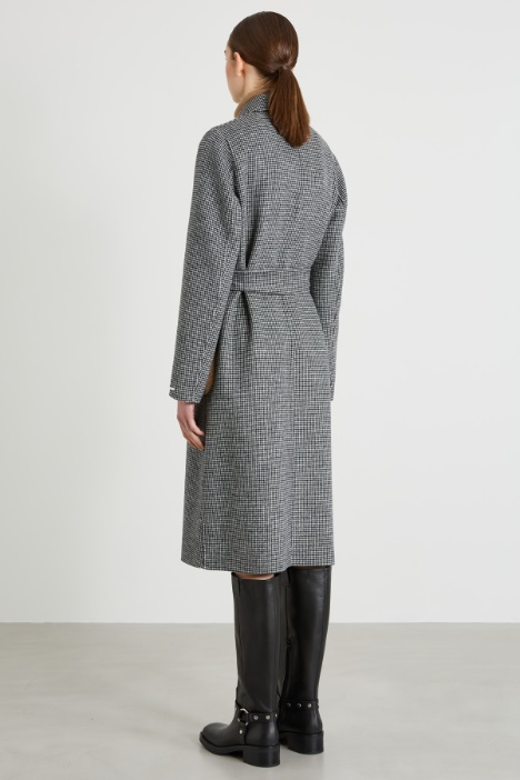 Cappotto con dettagli peluche