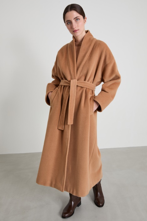 Cappotto a vestaglia