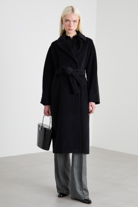 Cappotto con cintura