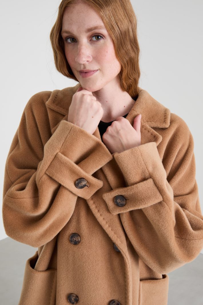 Double-breasted beaver coat Intrend - 4