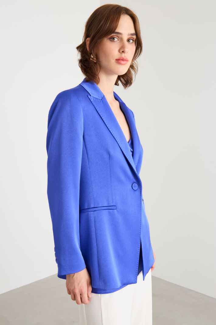 Blazer in shiny envers satin Intrend - 2