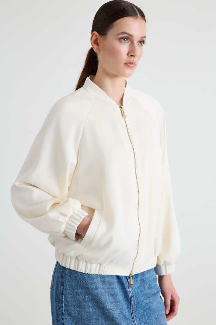 Satin bomber jacket Intrend - 4