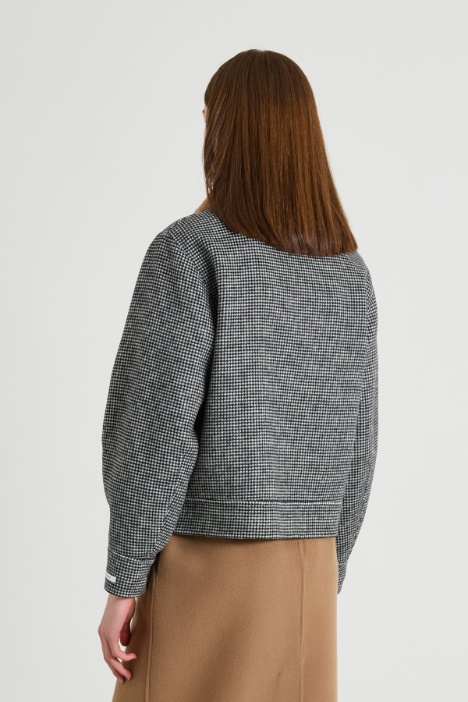 Caban con cuello extraíble