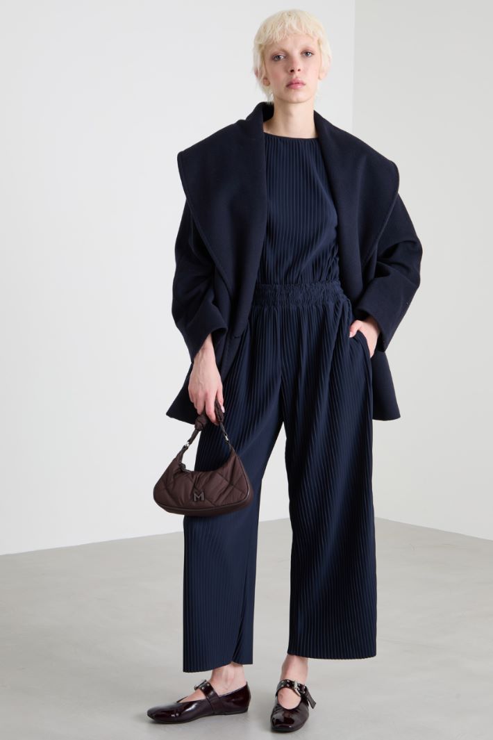 Pea coat with wide neck Intrend