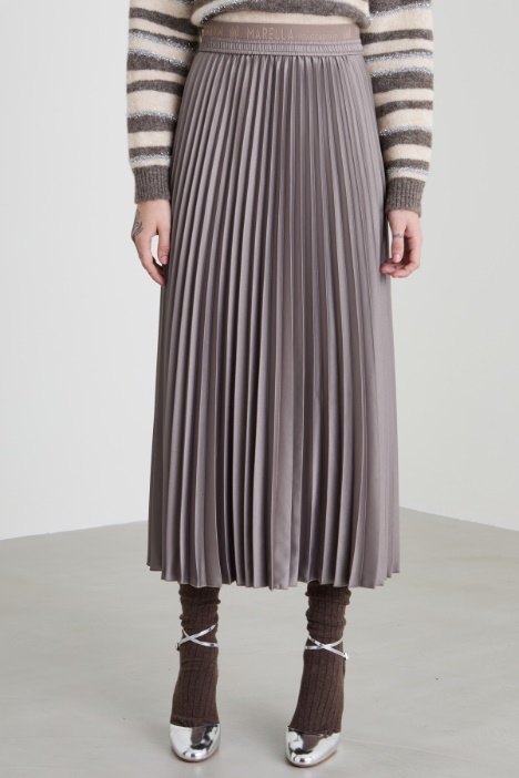 Falda longuette plisada