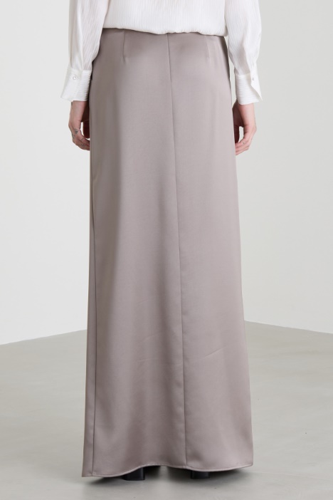 Gonna lunga con spacco