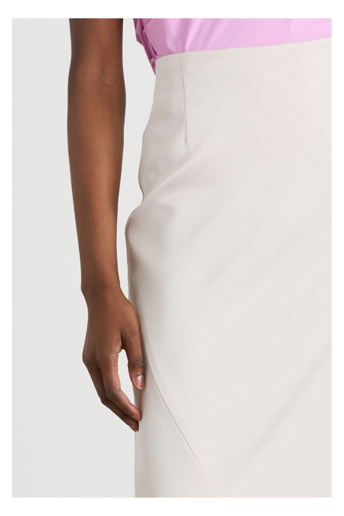 Gonna midi in satin