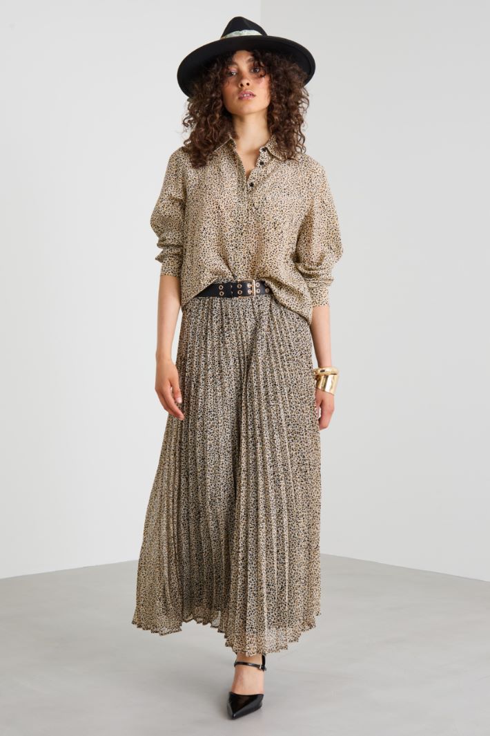 Patterned crepe shirt Intrend - 3