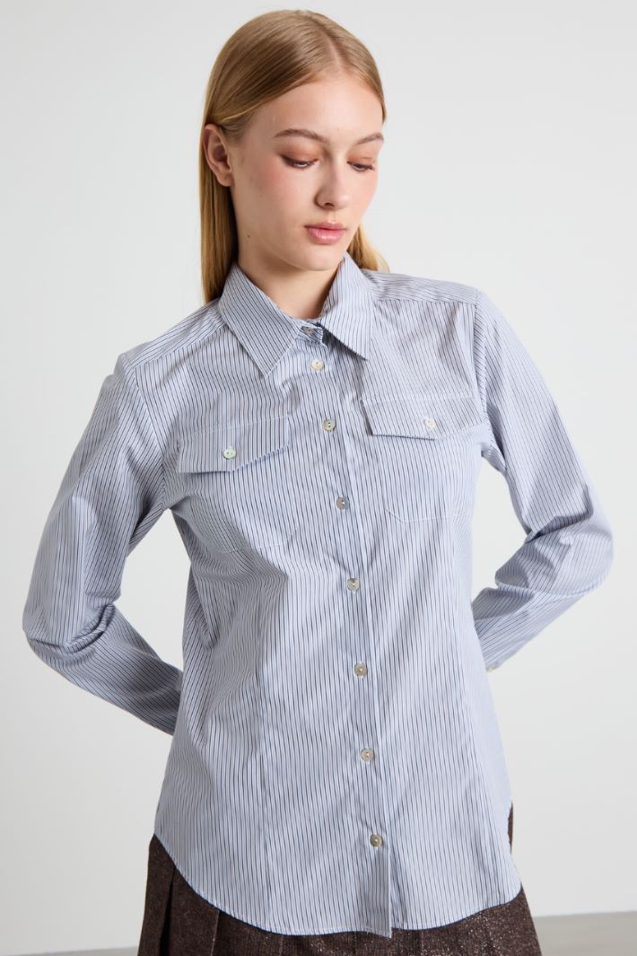 Semi-fitted shirt Intrend