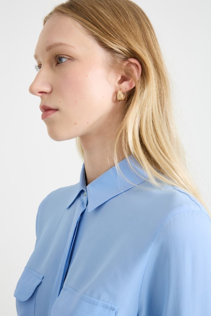 Pocket T-shirt in crepe fabric Intrend - 4