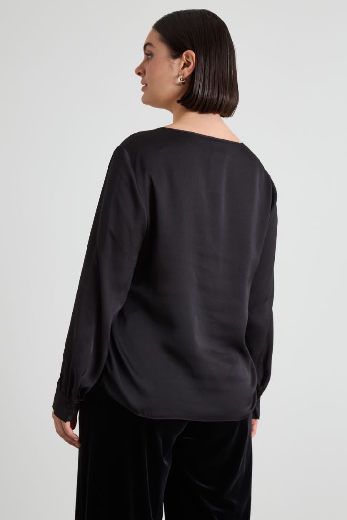 Blusa in raso Intrend - 2