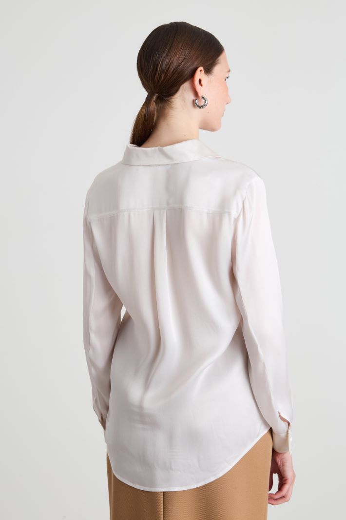 Satin shirt Intrend - 2