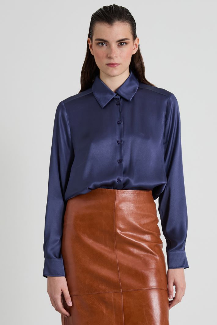 Satin shirt Intrend