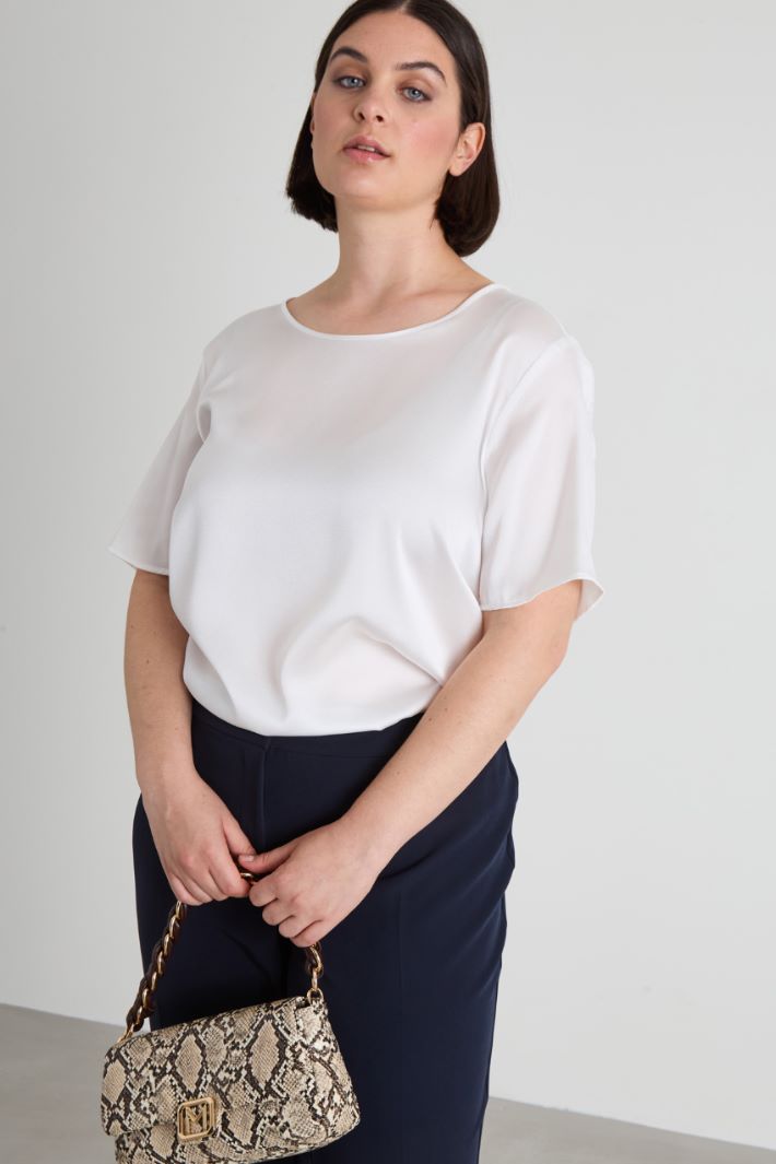 Satin blouse Intrend