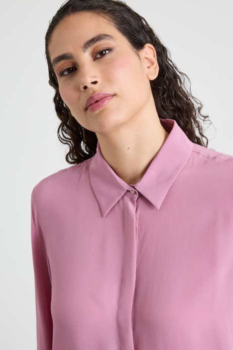 Blusa in crépe