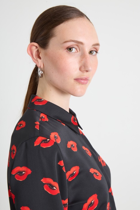 Camisa de enver satén