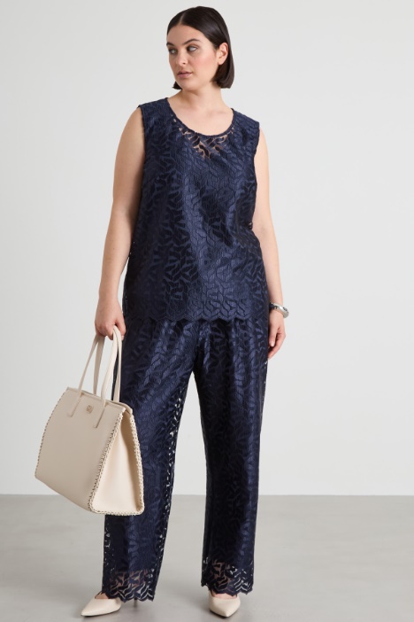 Embroidered tulle top Intrend