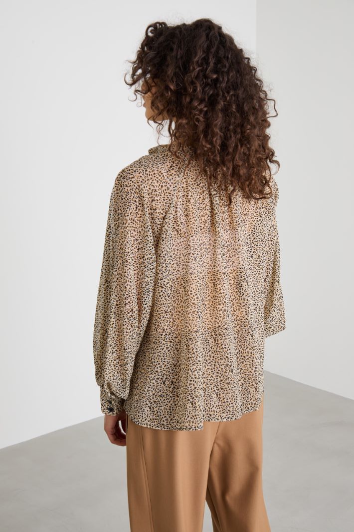 Blusa con tiras Intrend - 2