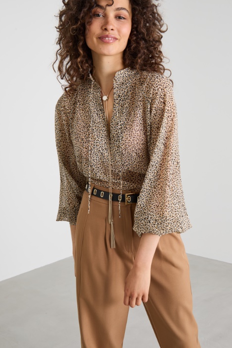 Tie-up blouse Intrend